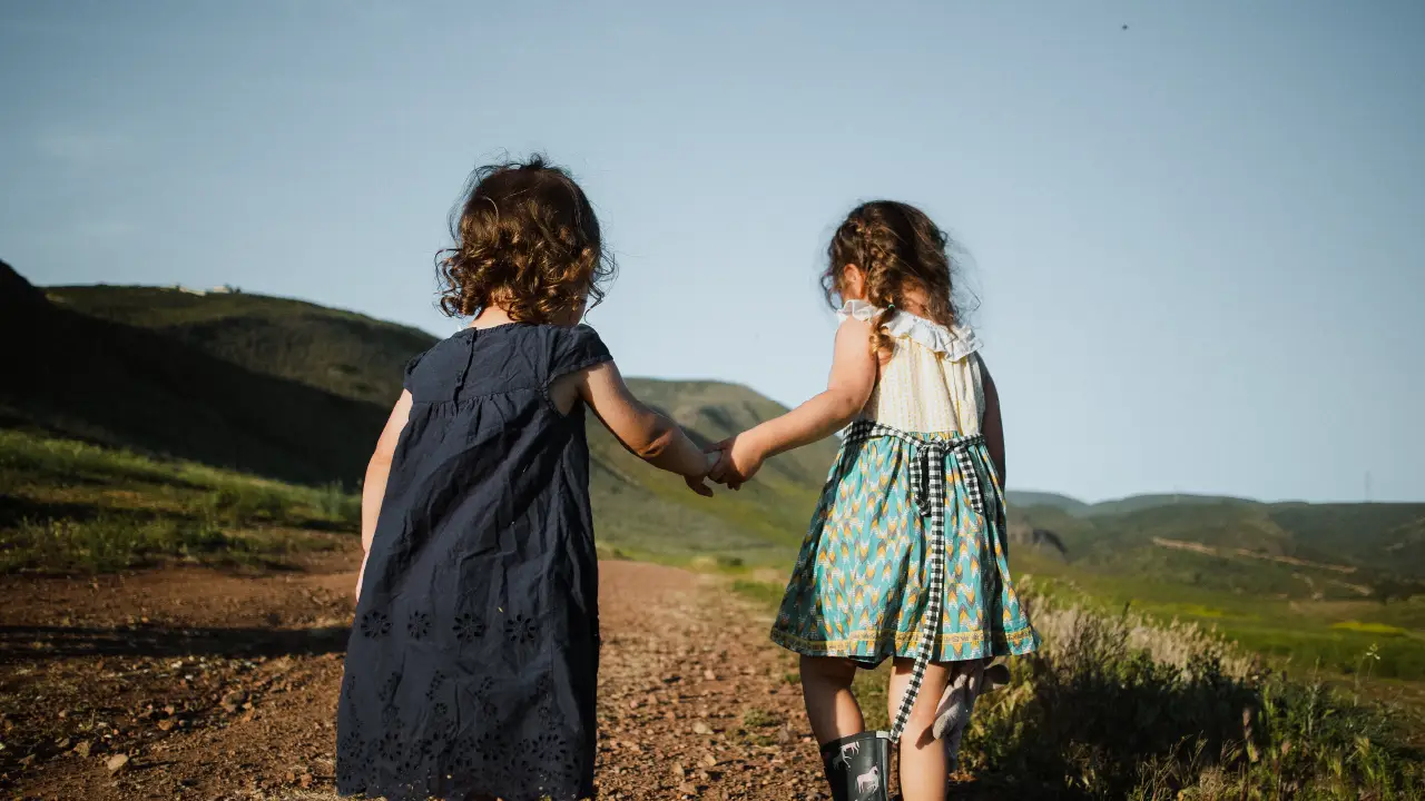 Bisce nei pressi di casa: perché possono diventare un problema per i bambini Bisce nei pressi di casa: perché possono diventare un problema per i bambini