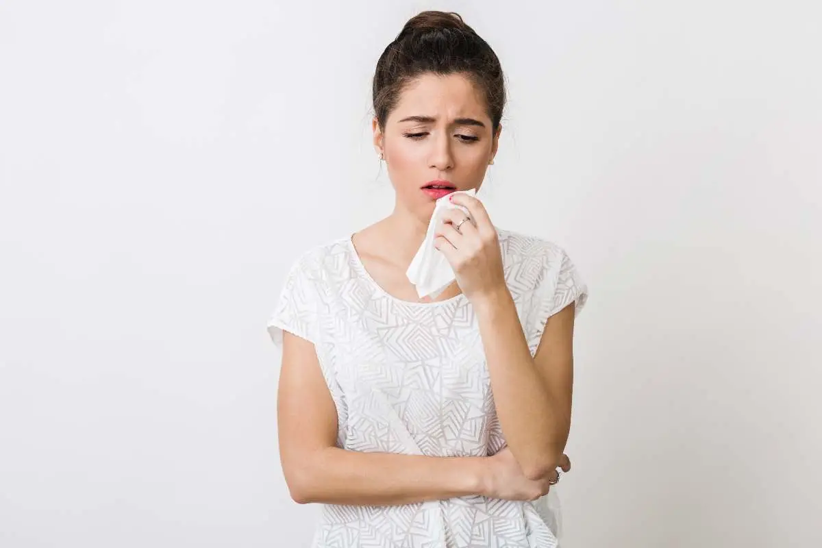 Riduci il rischio di allergie lavando tende e stoffe con soluzioni naturali anti-acaro