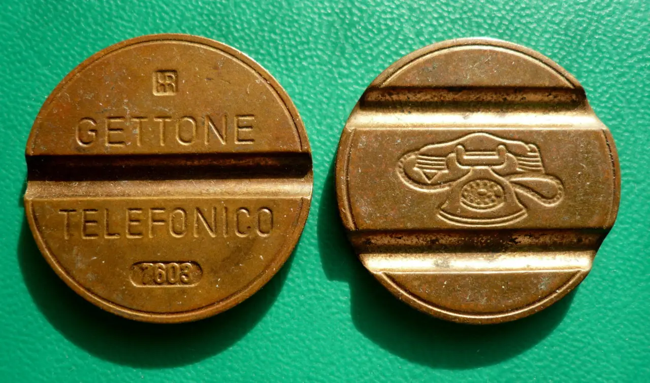 Vecchi gettoni telefonici: ecco quanto possono valere Vecchi gettoni telefonici: ecco quanto possono valere
