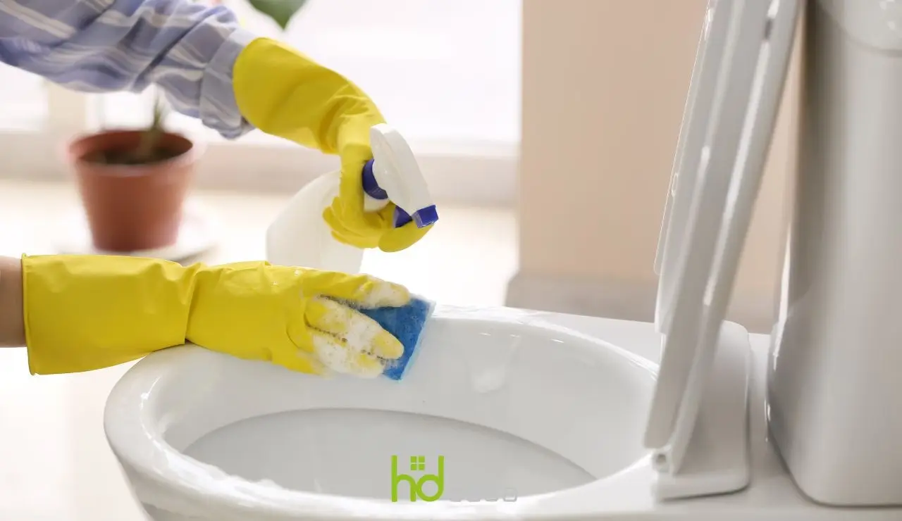 Il metodo per profumare il bagno senza usare spray: lo usano negli hotel Il metodo per profumare il bagno senza usare spray: lo usano negli hotel