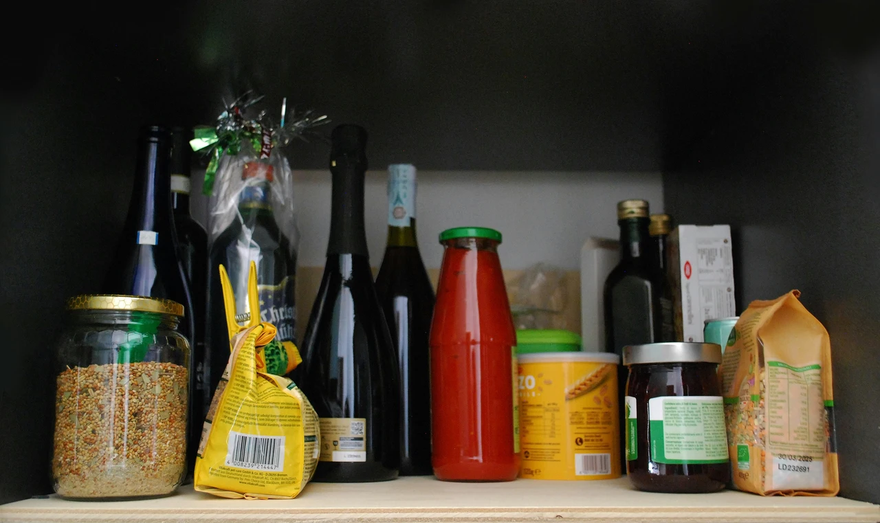 Come prevenire l’arrivo di formiche in cucina con un ingrediente che hai già in dispensa Come prevenire l’arrivo di formiche in cucina con un ingrediente che hai già in dispensa